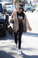 Madison Beer Sweatshirt #3298818