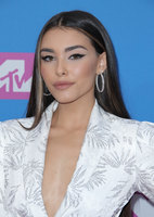 Madison Beer tote bag #G2361881