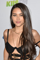 Madison Beer Longsleeve T-shirt #3795897