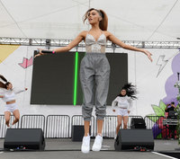 Madison Beer Sweatshirt #3834232