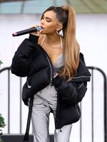 Madison Beer mug #G2481433
