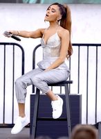 Madison Beer mug #G2481483
