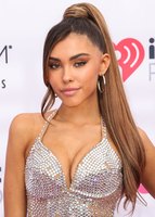 Madison Beer Longsleeve T-shirt #3864303