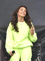 Madison Beer Longsleeve T-shirt #3890757