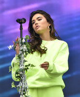 Madison Beer Longsleeve T-shirt #3890760