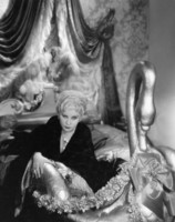 Mae West Longsleeve T-shirt #2600850