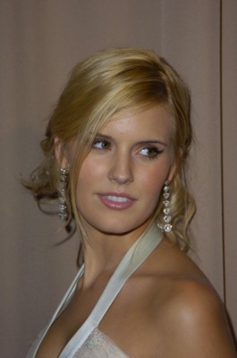 Maggie Grace stickers 1360988