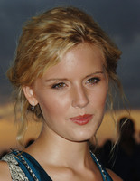 Maggie Grace Longsleeve T-shirt #2033212