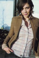 Maggie Gyllenhaal Longsleeve T-shirt #1326844