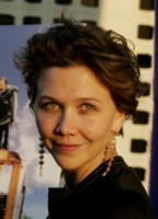Maggie Gyllenhaal Longsleeve T-shirt #1346748