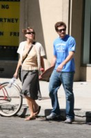 Maggie Gyllenhaal Longsleeve T-shirt #1420015