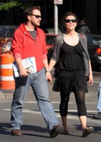 Maggie Gyllenhaal Longsleeve T-shirt #1420022