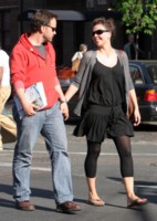 Maggie Gyllenhaal Longsleeve T-shirt #1420023