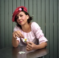 Maggie Gyllenhaal Longsleeve T-shirt #1454897