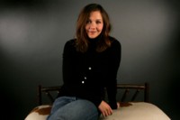 Maggie Gyllenhaal Longsleeve T-shirt #1454949