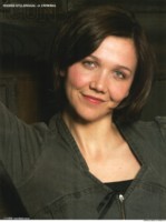 Maggie Gyllenhaal Longsleeve T-shirt #1505655