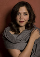 Maggie Gyllenhaal Sweatshirt #2031799