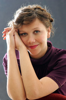 Maggie Gyllenhaal Sweatshirt #2031807