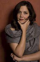Maggie Gyllenhaal Longsleeve T-shirt #2031821