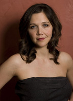Maggie Gyllenhaal Longsleeve T-shirt #2031845