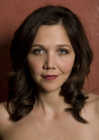 Maggie Gyllenhaal Longsleeve T-shirt #2031868