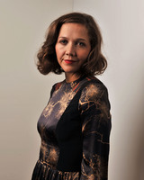 Maggie Gyllenhaal Longsleeve T-shirt #2334538
