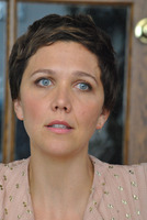Maggie Gyllenhaal Longsleeve T-shirt #2488947