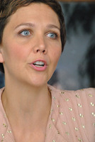 Maggie Gyllenhaal Sweatshirt #2488954