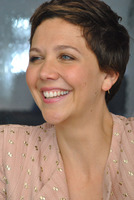 Maggie Gyllenhaal Longsleeve T-shirt #2488956