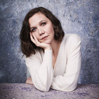 Maggie Gyllenhaal Longsleeve T-shirt #2999819