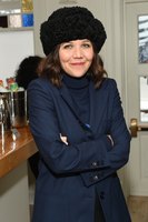 Maggie Gyllenhaal Longsleeve T-shirt #2999825