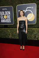 Maggie Gyllenhaal Longsleeve T-shirt #2999831