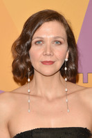 Maggie Gyllenhaal Longsleeve T-shirt #3796762