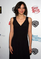 Maggie Gyllenhaal Longsleeve T-shirt #3796781