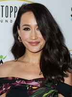 Maggie Q mug #G1538141