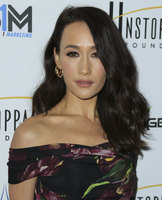 Maggie Q mug #G1538273
