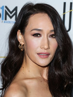 Maggie Q mug #G1538282