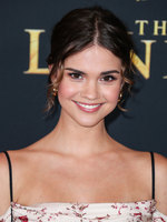 Maia Mitchell longsleeve t-shirt #3867456