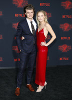 Maika Monroe Sweatshirt #2824113