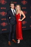 Maika Monroe mug #G1066232