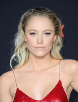 Maika Monroe mug #G1066233