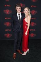 Maika Monroe Sweatshirt #2824137