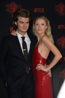 Maika Monroe mug #G1066242