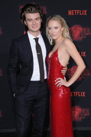 Maika Monroe Sweatshirt #2824155