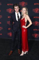 Maika Monroe longsleeve t-shirt #2824192