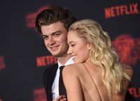 Maika Monroe longsleeve t-shirt #2824205