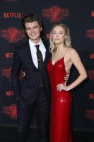 Maika Monroe longsleeve t-shirt #2824269