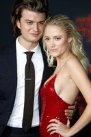 Maika Monroe mug #G1066415