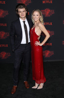 Maika Monroe tote bag #G1066446