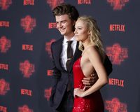 Maika Monroe mug #G1066466